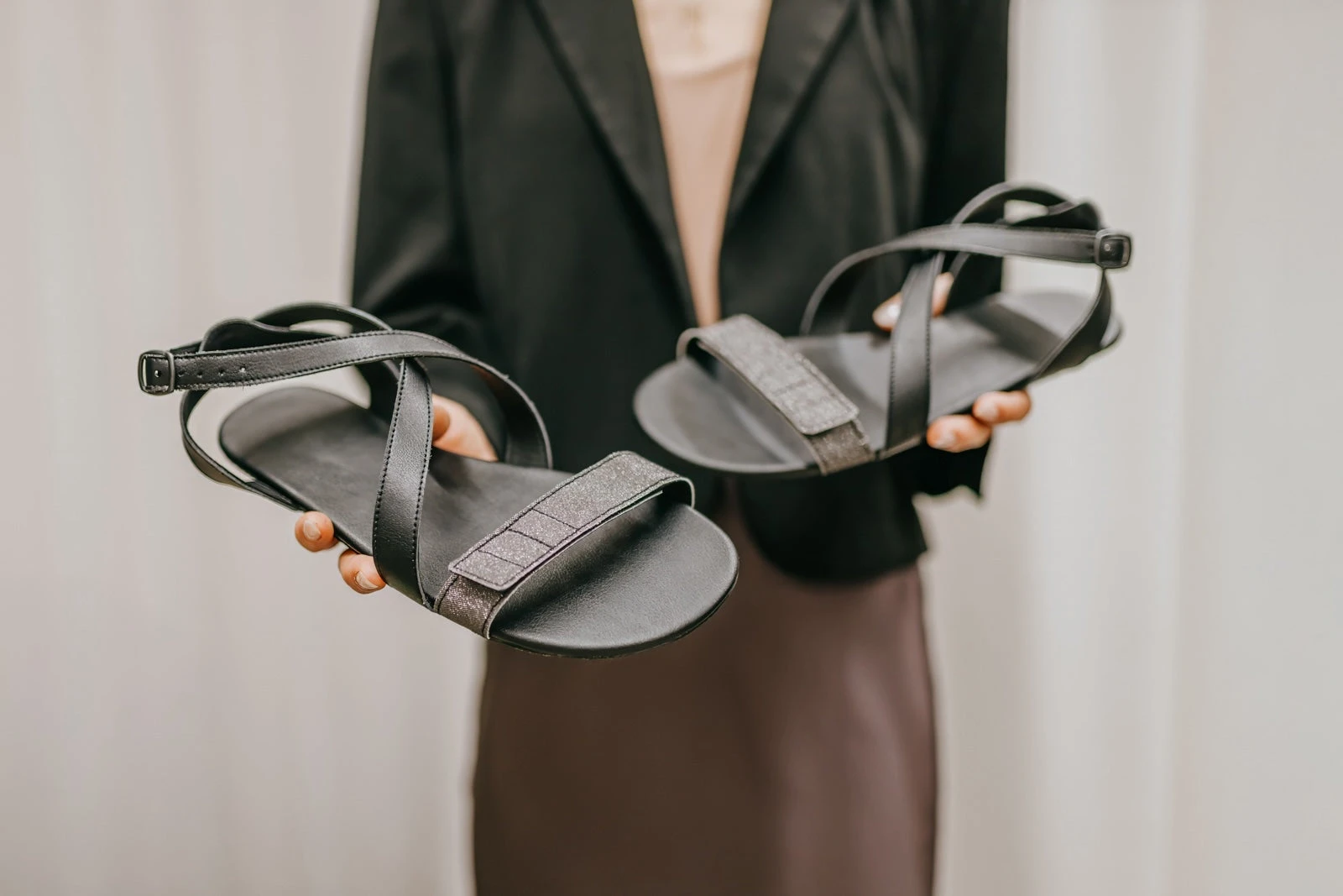 Сандалии Ahinsa Hava Sparkle Barefoot — чёрный, фото 13